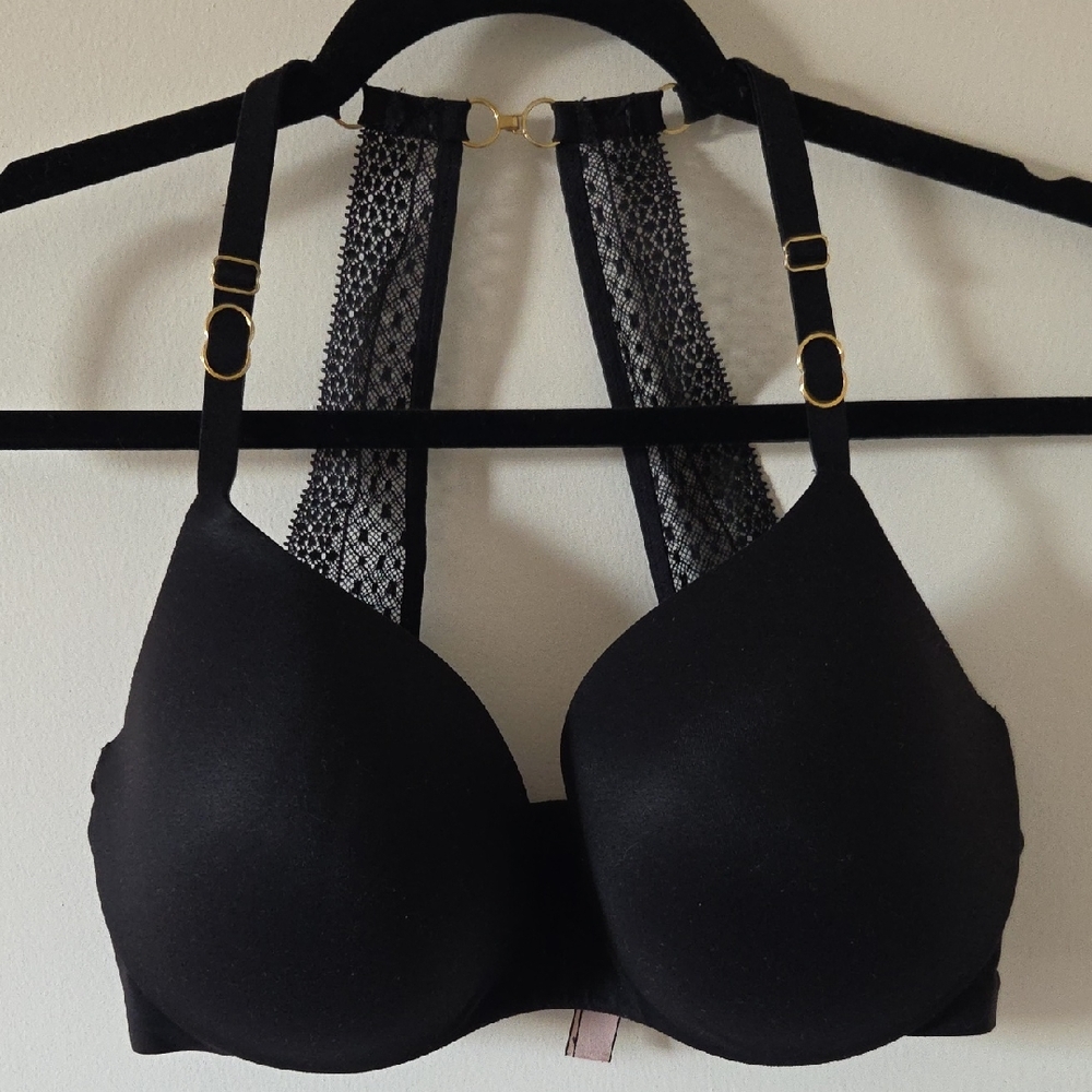 Victoria's Secret Incredible Black Lace Racerback Bra